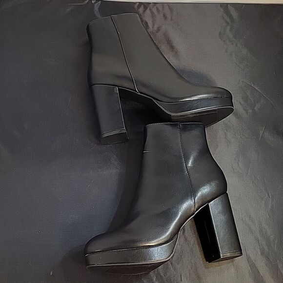 BRAND NEW FOREVER 21 BLOCK ZIP CLOSURE ROUND TOE SLIP-ON FAUX LEATHER BOOT - Picture 6 of 15